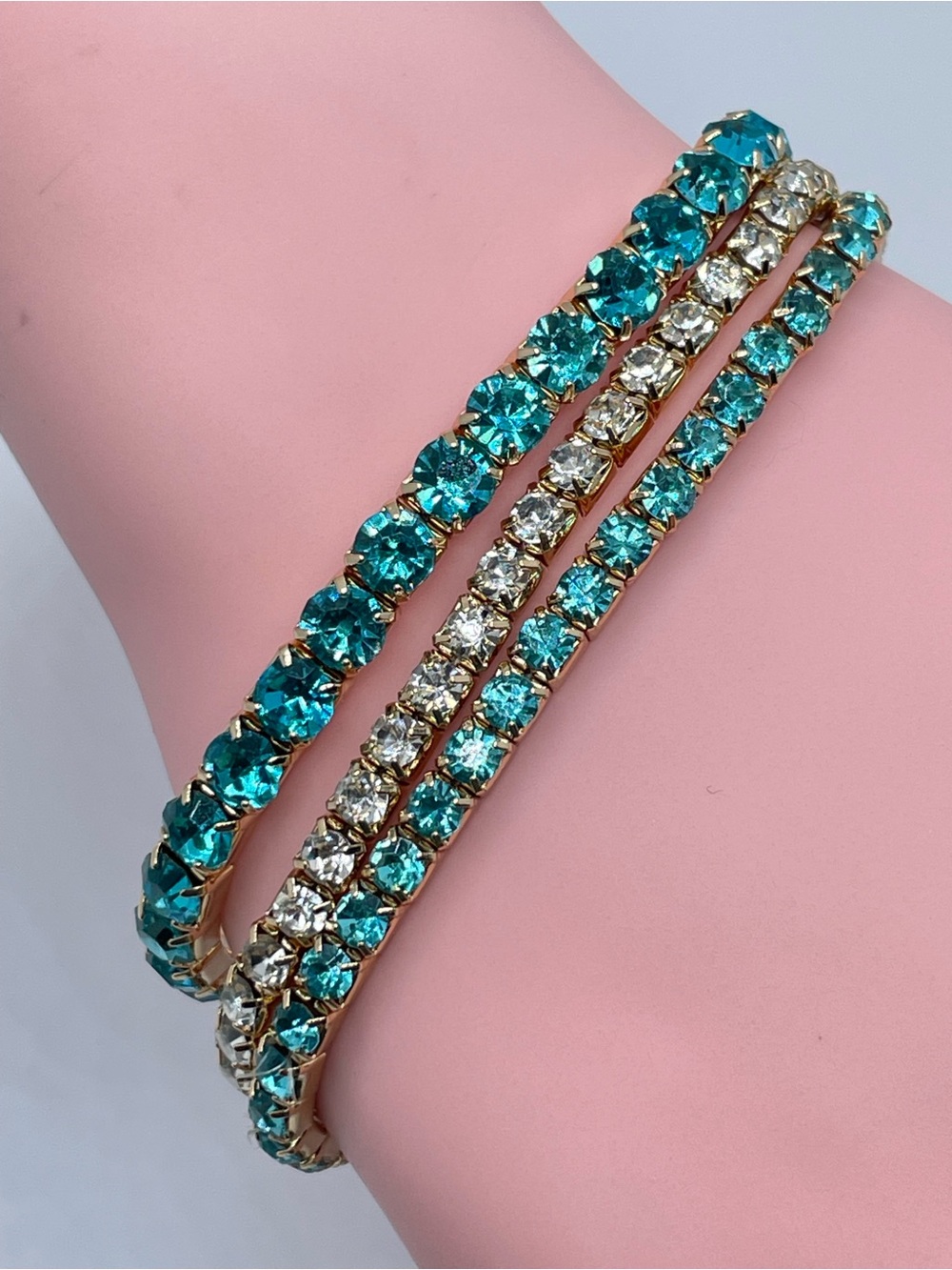 Gold Tone Blue Crystal Glass Stretch Bracelet Stack Set Sparkly Glam